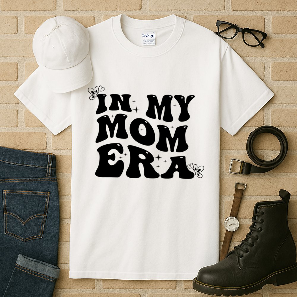 Funny Groovy In My Mom Era Tall T-Shirt