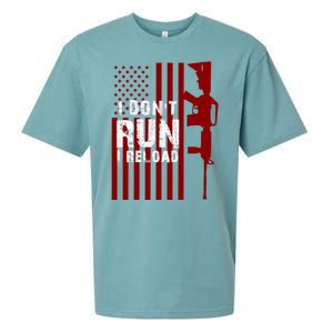 Funny Gun Lovers I Don't Run I Reload Gun Owners US Flag Sueded Cloud Jersey T-Shirt