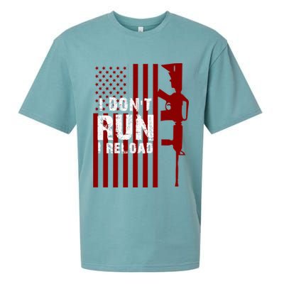Funny Gun Lovers I Don't Run I Reload Gun Owners US Flag Sueded Cloud Jersey T-Shirt
