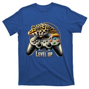 Funny Gamer Leopard Gecko Cute Gift Leopard Gecko On Controller Cool Gift T-Shirt