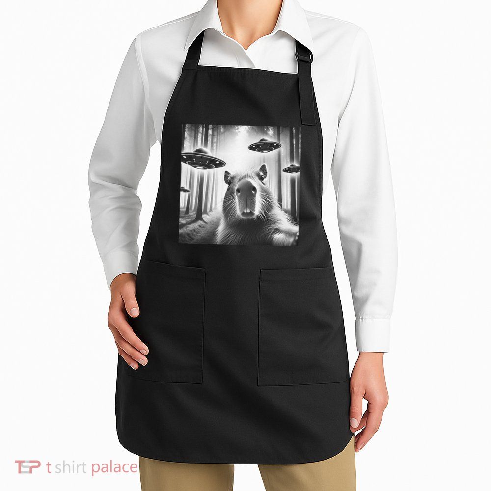Funny Graphic Novelty Capybara Selfie With Ufo Weird Silly Apron