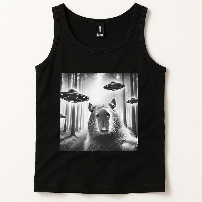 Funny Graphic Novelty Capybara Selfie With Ufo Weird Silly Tank Top