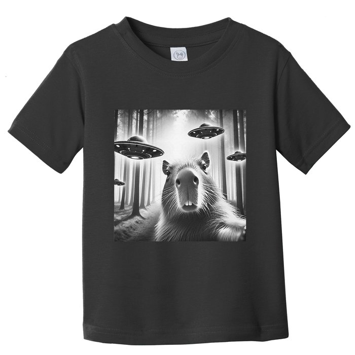 Funny Graphic Novelty Capybara Selfie With Ufo Weird Silly Toddler T-Shirt