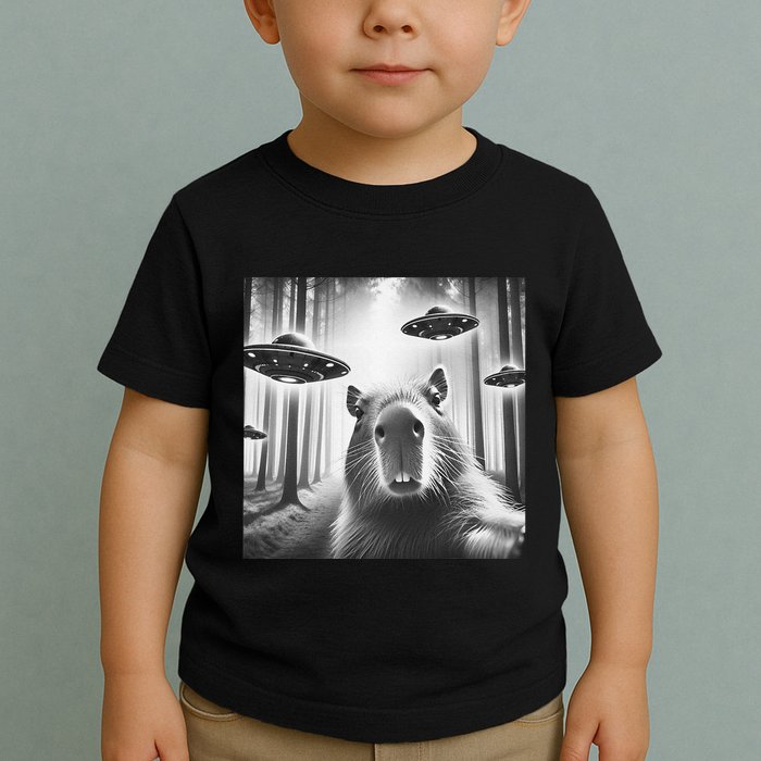Funny Graphic Novelty Capybara Selfie With Ufo Weird Silly Toddler T-Shirt