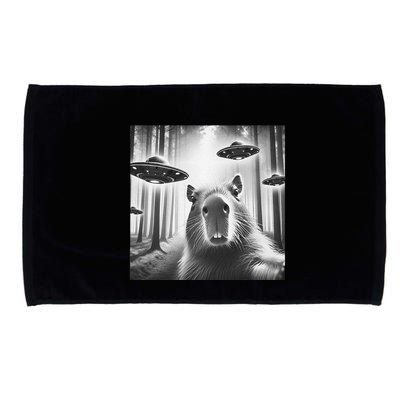 Funny Graphic Novelty Capybara Selfie With Ufo Weird Silly Microfiber Hand Towel