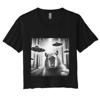Funny Graphic Novelty Capybara Selfie With Ufo Weird Silly Crop Top