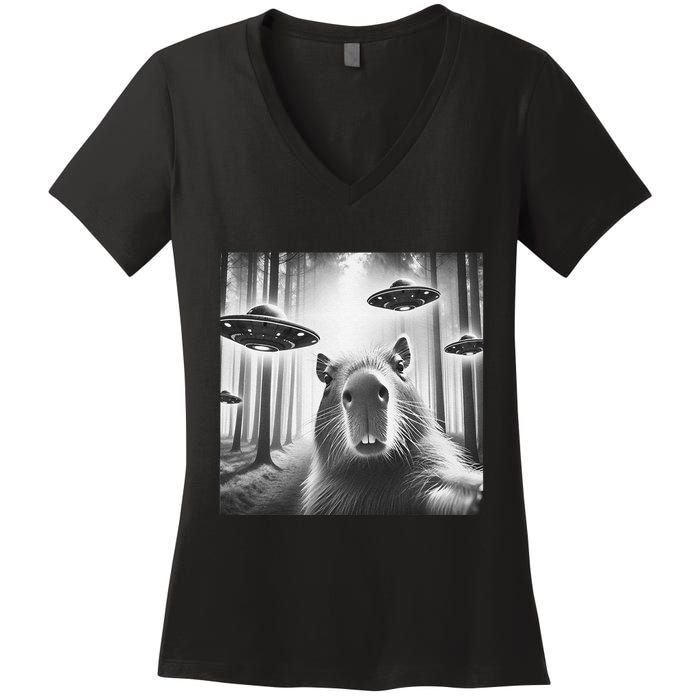 Funny Graphic Novelty Capybara Selfie With Ufo Weird Silly Women's V-Neck T-Shirt