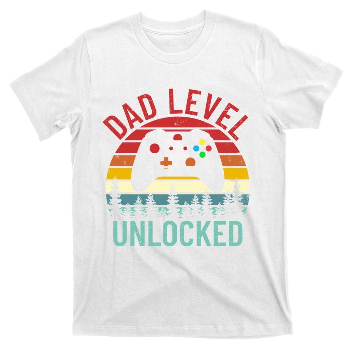 Funny Gamer New Daddy Father Gift Vintage Dad Leveling Unlocked T-Shirt