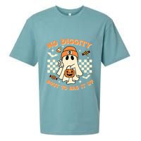 Funny Ghost No Diggity Bout To Bag It Up Spooky Halloween Sueded Cloud Jersey T-Shirt