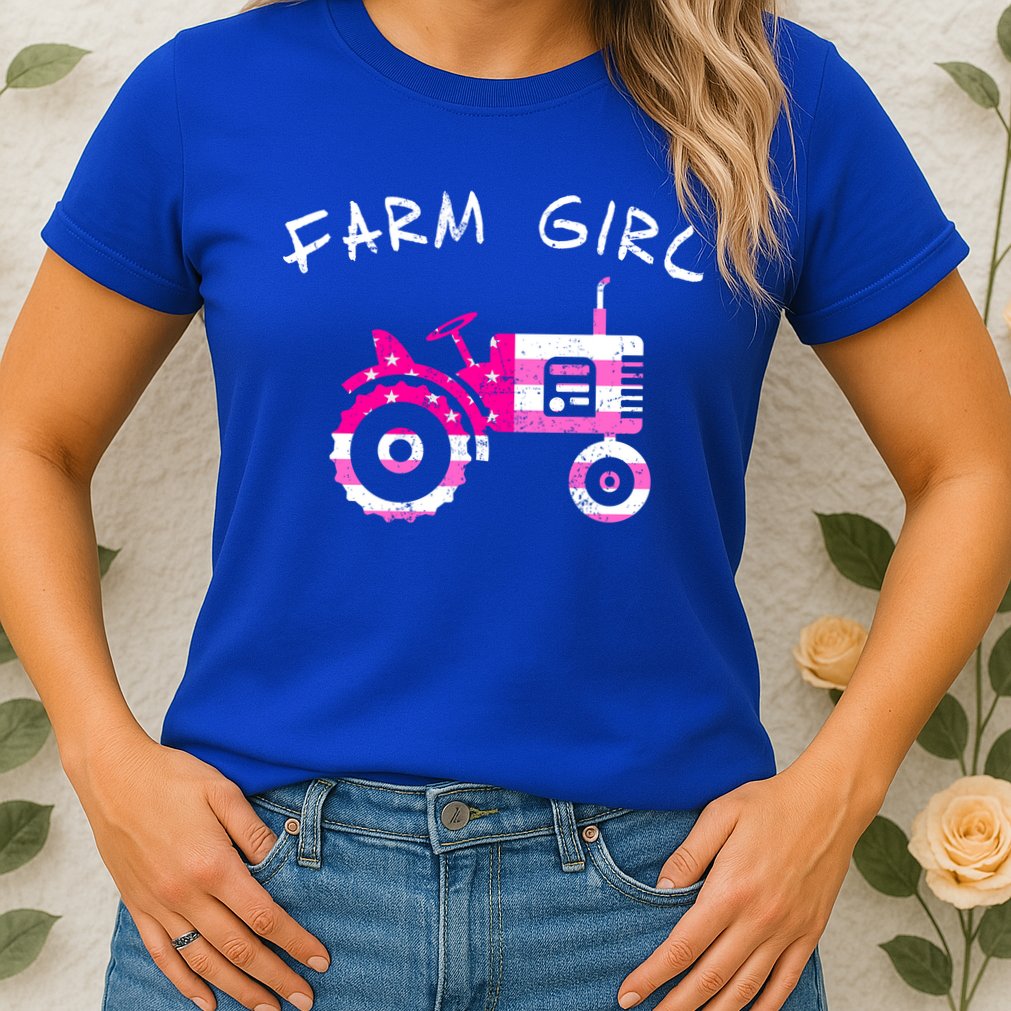 Farm Girl Pink Vintage Tractor Cool Gift Womens Gift Womens T-Shirt