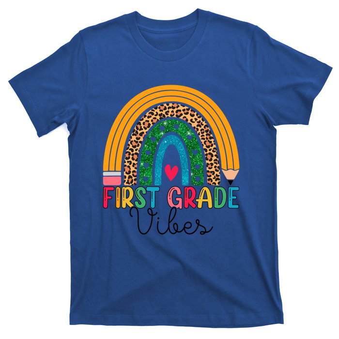 First Grade Rainbow Leopard 1St Grade Vibes Team 1St Grade Gift T-Shirt