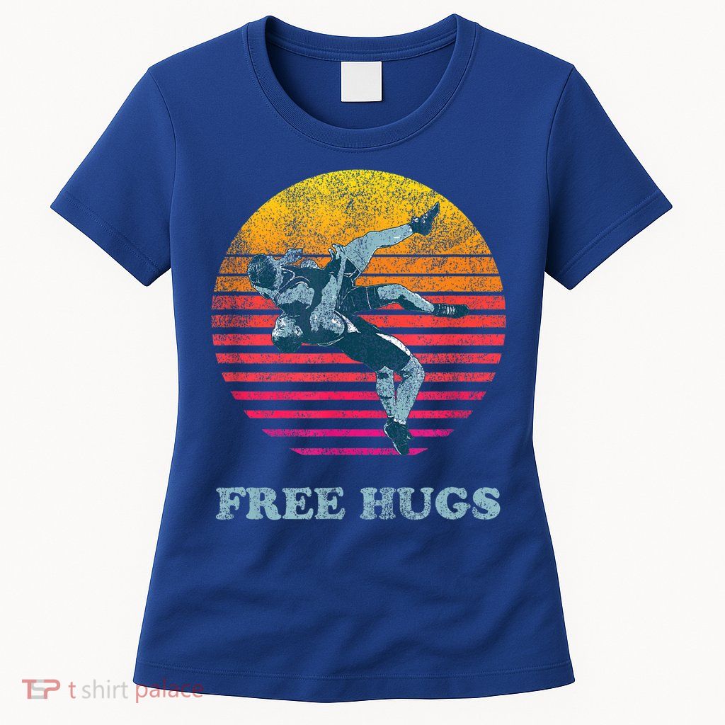 Funny Gift Retro Vintage Faded Cracked 70 80s Style Free Hugs Wrestling Gift Womens T-Shirt