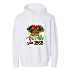 Freemeaningful Giftish Since 1865 Afro Messy Bun Afro Juneteenth Funny Gift Garment-Dyed Fleece Hoodie