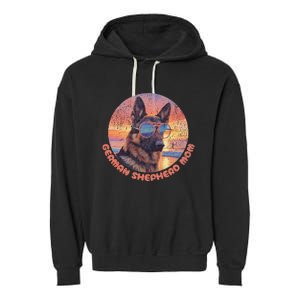 Funny German Shepherd Mom GSD Schäferhund Mom Mama Garment-Dyed Fleece Hoodie