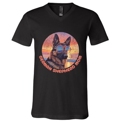 Funny German Shepherd Mom GSD Schäferhund Mom Mama V-Neck T-Shirt