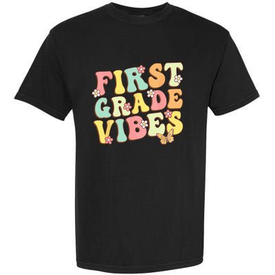 First Grade Vibes Hello Team 1st Grade Teacher Retro Garment-Dyed Heavyweight T-Shirt