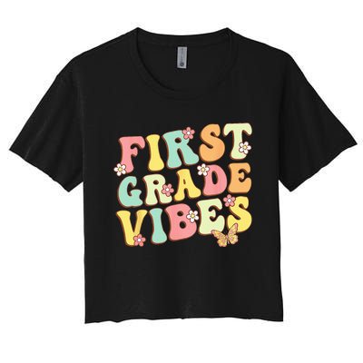 First Grade Vibes Hello Team 1st Grade Teacher Retro Women's Crop Top Tee