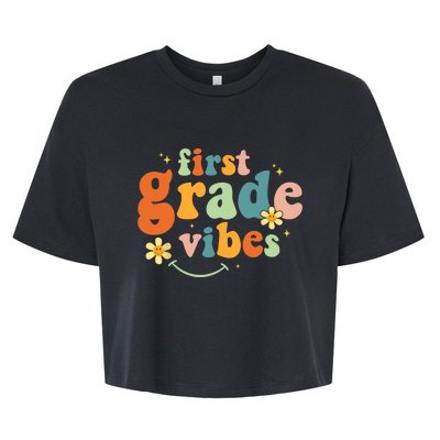 First Grade Vibes 1st Grade Team Retro 1st Day Of School Bella+Canvas Jersey Crop Tee