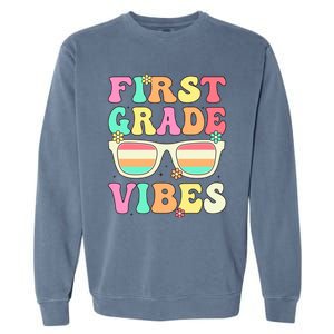 First Grade Vibes Retro Sunglasses Back To School Cool Gift Garment-Dyed Sweatshirt