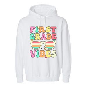 First Grade Vibes Retro Sunglasses Back To School Cool Gift Garment-Dyed Fleece Hoodie