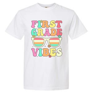 First Grade Vibes Retro Sunglasses Back To School Cool Gift Garment-Dyed Heavyweight T-Shirt