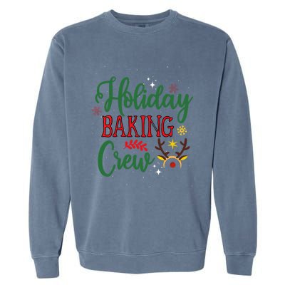 Funny Groovy Xmas Holiday Baking Crew Retro Merry Christmas Garment-Dyed Sweatshirt