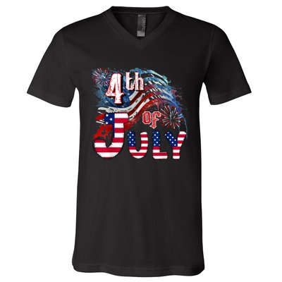 Fireworks Happy 4th Of July US Flag American 4th Of July V-Neck T-Shirt