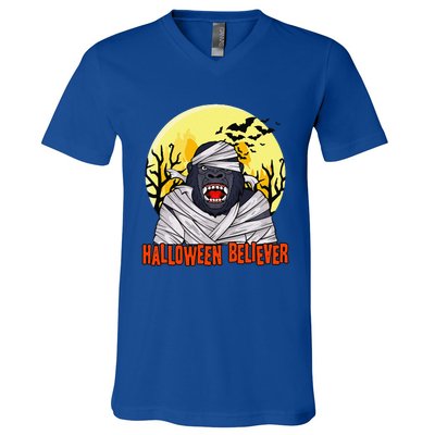 Funny Halloween Believer Scary Bigfoot Mummy Sasquatch V-Neck T-Shirt