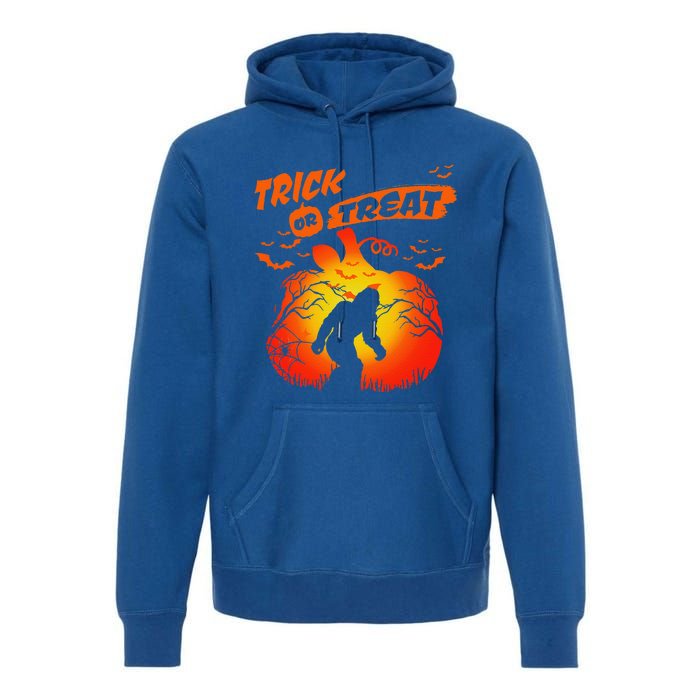 Funny Halloween Bigfoot Trick Or Treat Halloween Costume Premium Hoodie