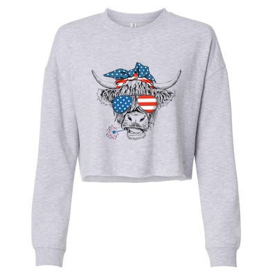 Funny Highland Cow Us Flag Glasses Patriotic July 4th Gift Cropped Pullover Crew