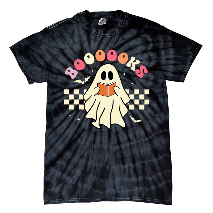 Funny Halloween Cute Ghost Book Reading School Teacher Retro Tie-Dye T-Shirt