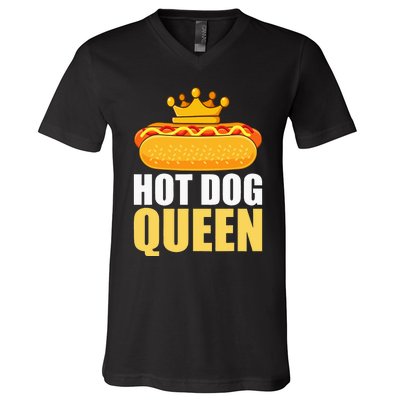 Funny Hot Dog Grilled Wiener Sausage Buns V-Neck T-Shirt