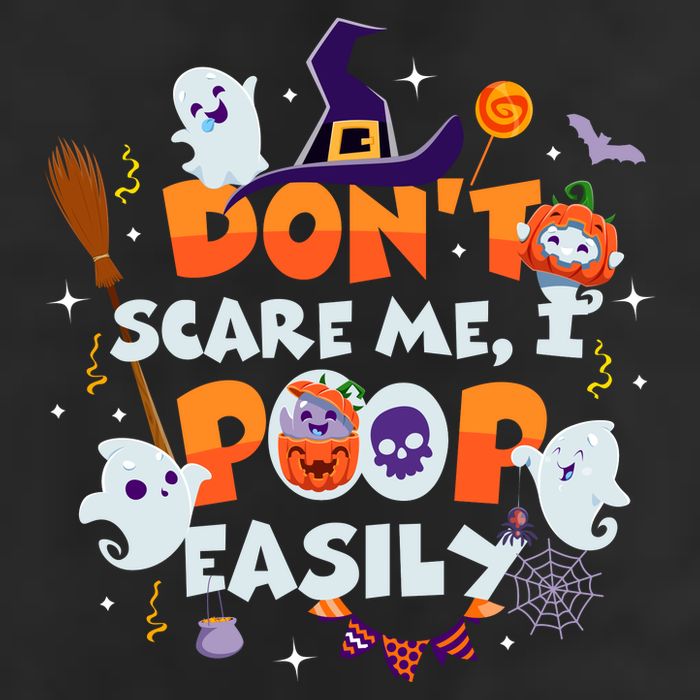 Funny Halloween Dont Scare Me I Poop Easily Garment-Dyed Fleece Hoodie