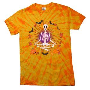 Funny Halloween Fall Autumn Namaste Yoga Skeleton Tie-Dye T-Shirt