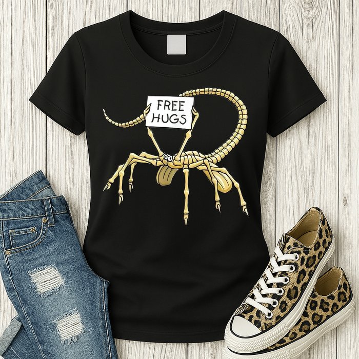 Free Hugs Funny Facehugger Aliens Womens T-Shirt