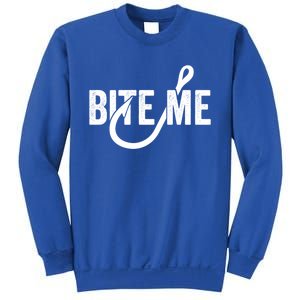 Funnyfish Hook Graphic Fishing Gift For Dad Bite Me Gift Sweatshirt