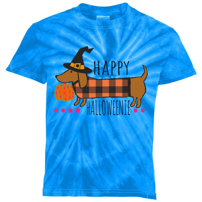 Funny Happy Halloweenie Dachshund Halloween Buffalo Plaid Gift Kids Tie-Dye T-Shirt