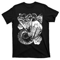 Fossil Hunter Paleontologist Fossil Hunting T-Shirt