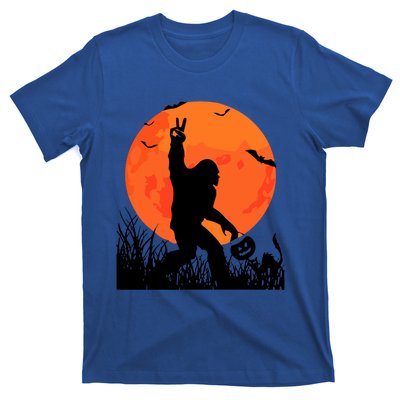 Funny Halloween Rocking Sasquatch Bigfoot Halloween T-Shirt