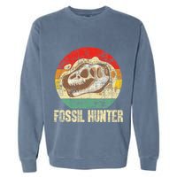 Fossil Hunter Retro Paleontologist Paleontology Garment-Dyed Sweatshirt