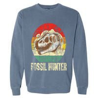 Fossil Hunter Retro Paleontologist Paleontology Garment-Dyed Sweatshirt