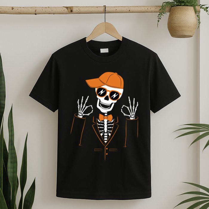 Funny Halloween Skeleton Hipster Bowtie Tuxedo Tux T-Shirt