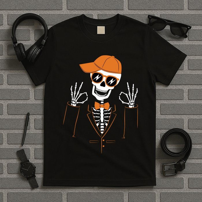 Funny Halloween Skeleton Hipster Bowtie Tuxedo Tux T-Shirt