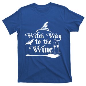 Funny Halloween Witch Way To The Wine Gift T-Shirt