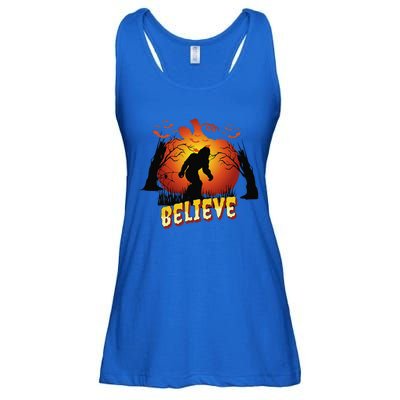 Funny Halloween Yowie Bigfoot Yeti Lover Sasquatch Believer Ladies Essential Flowy Tank