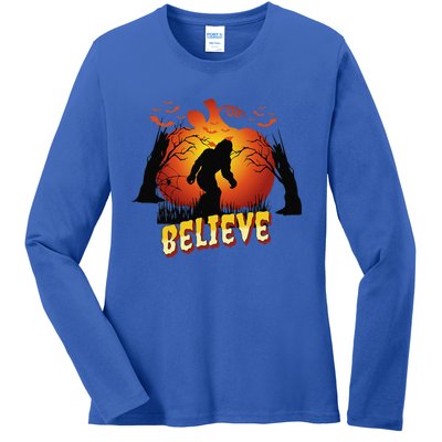 Funny Halloween Yowie Bigfoot Yeti Lover Sasquatch Believer Ladies Long Sleeve Shirt