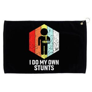 Funny I Do My Own Stunts Broken Arm Shoulder Surgery Grommeted Golf Towel