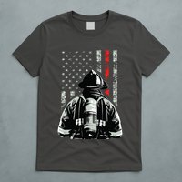 Fireman In Front Of American Flag Cool Firefighter Flag T-Shirt