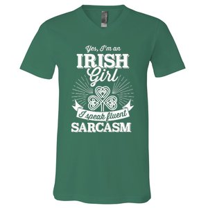 Funny irish girl woman speak fluent sarcasm St Patricks day V-Neck T-Shirt