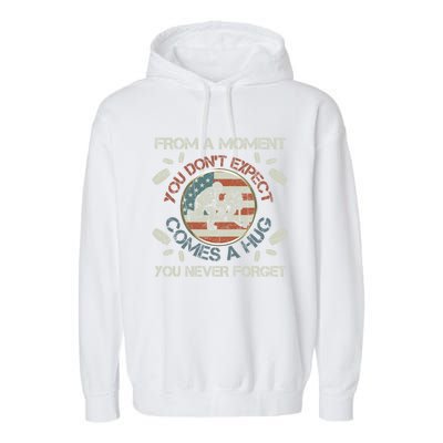 Funny Ice Hockey Player American Flag Hug You Never Forget Cute Gift Garment-Dyed Fleece Hoodie